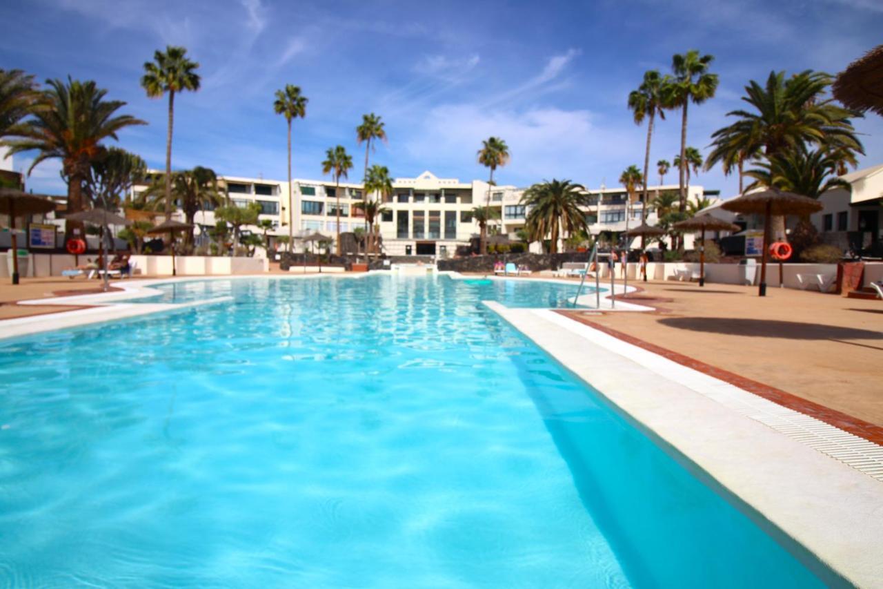 Blue Sand Apartment In กอสตา เตกีสเซ ภายนอก รูปภาพ